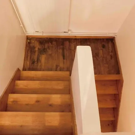 10 بيت للعطل *