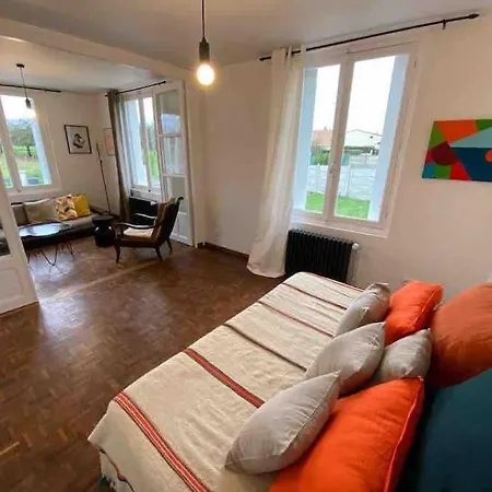 10 بيت للعطل *